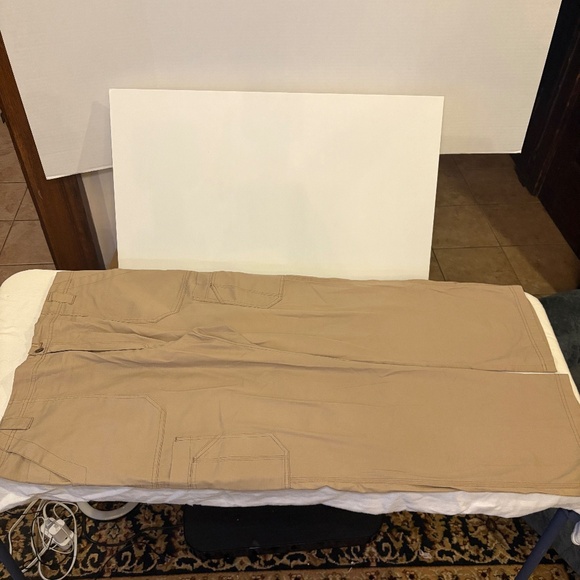 Carhartt Men's XL Ripstop Boot Cut 8-Pocket Cargo Scrub Pant #C54108 NWOT Tan - Picture 1 of 6